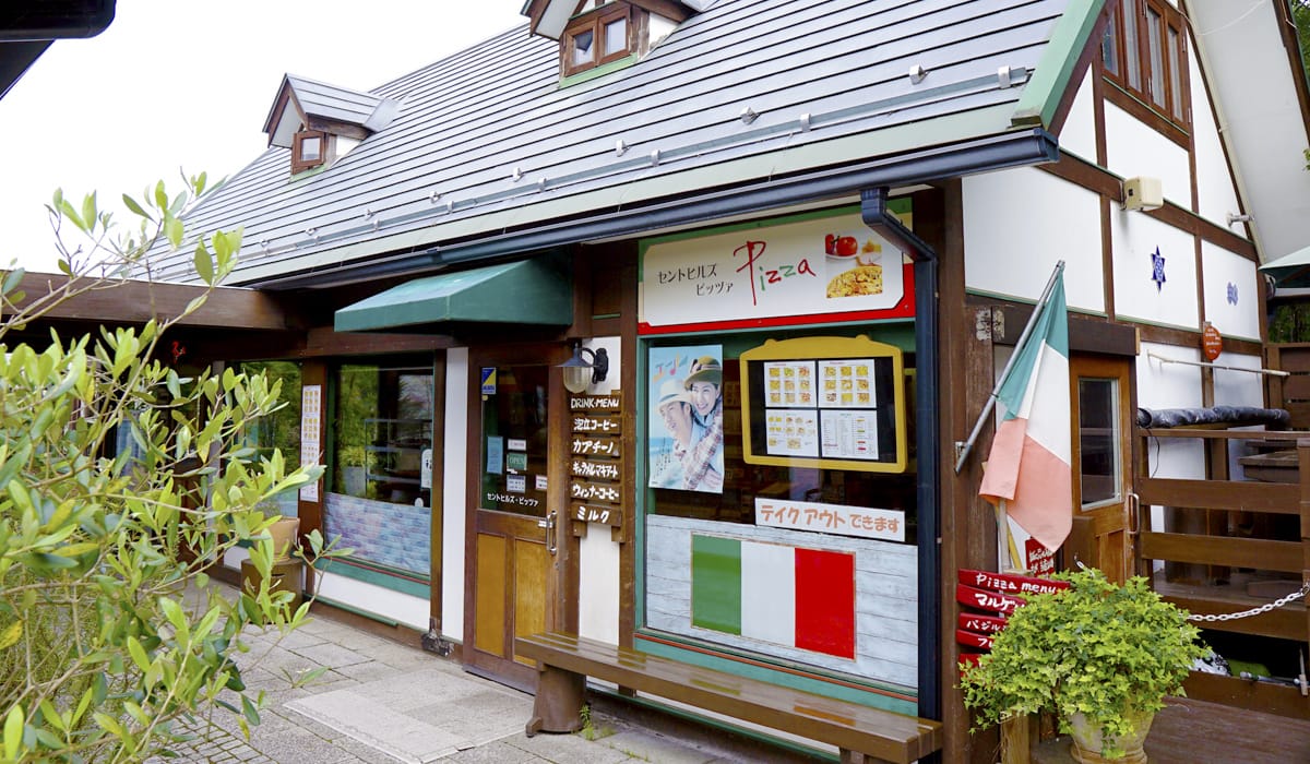 接客・レジ・調理・調理補助（本格ピッツァ店での店内業務）