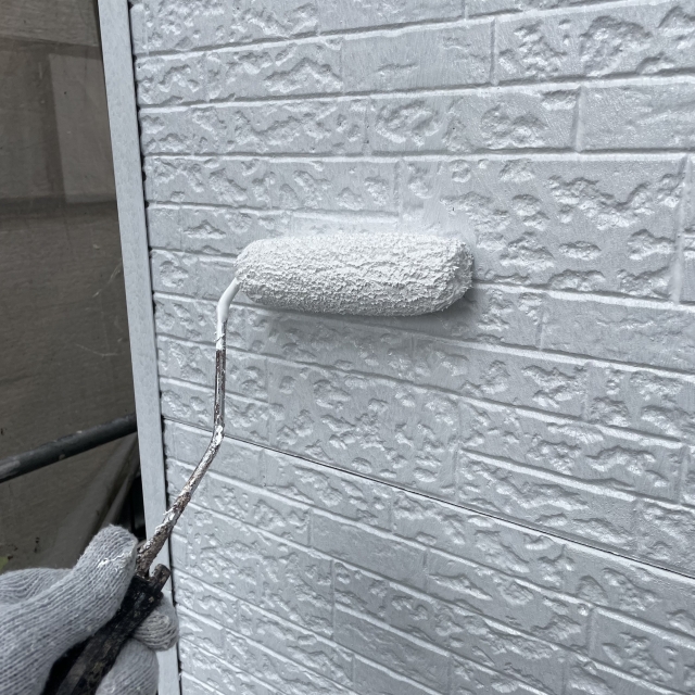 老舗塗装会社での正社員募集【サポート体制充実！土日祝休み！月給24万円以上！】