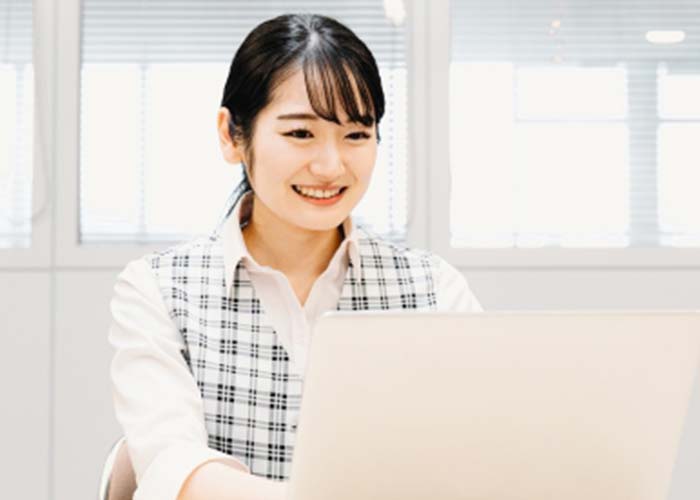 WEBサイト制作会社での一般事務